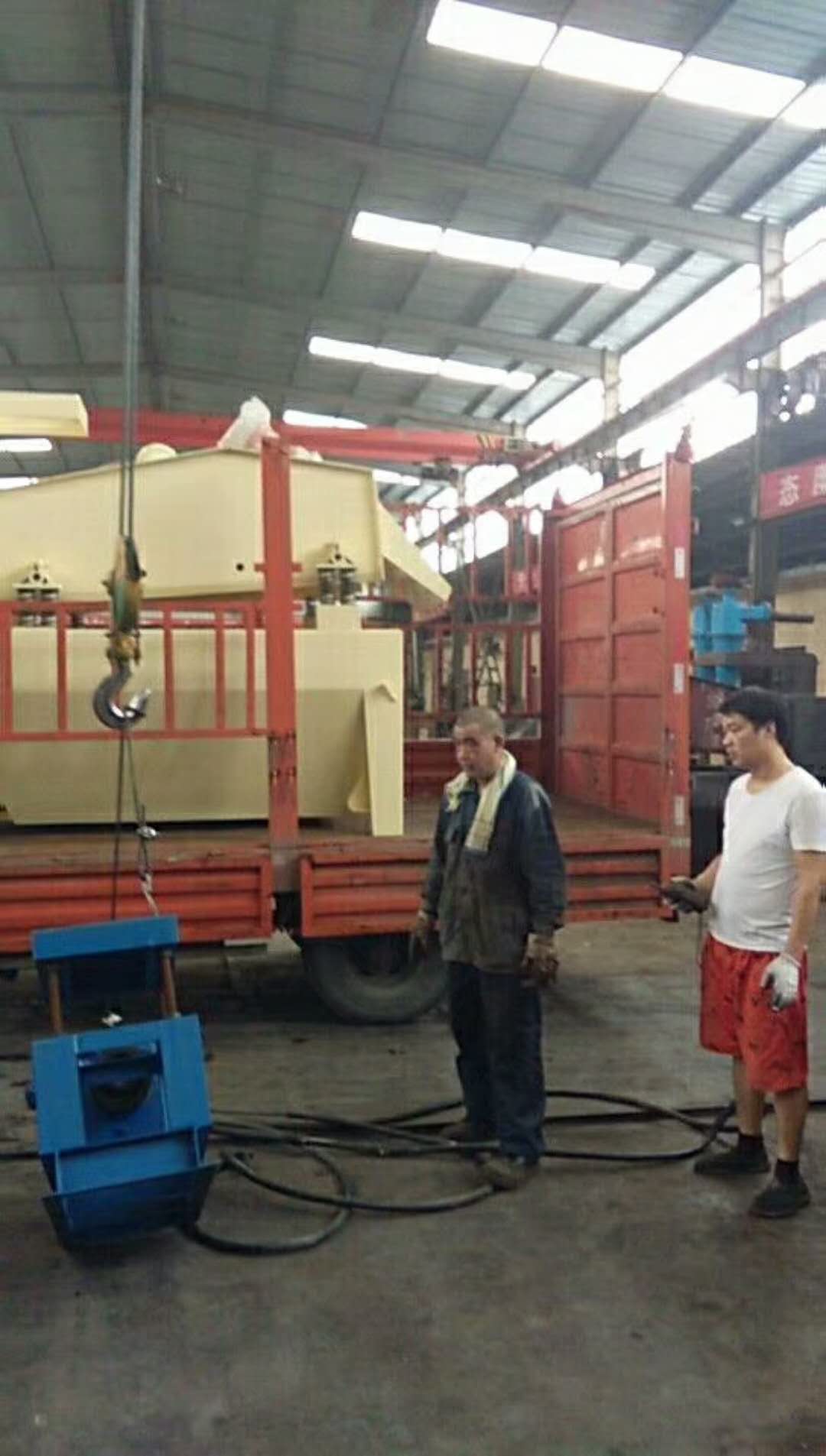 �l(f��)��������ɽ�ľ�ɽ�ļ�ɳ���ՙC